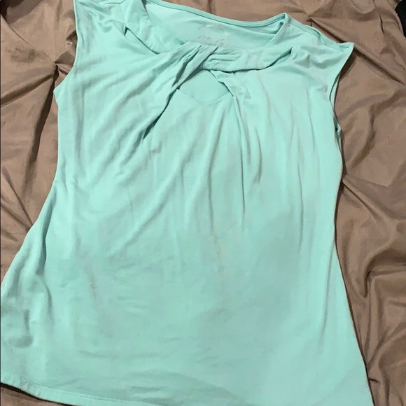 Women’s Top - Picture 1 of 1